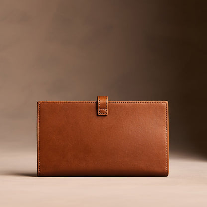 Vintage Tan*Extra Large | Leather bifold wallet with a strap and bar closure